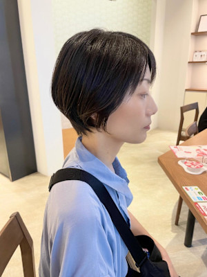 30代40代　柔らか丸みショート☆小林