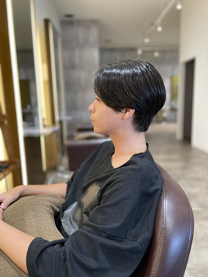 刈り上げないセンターパート