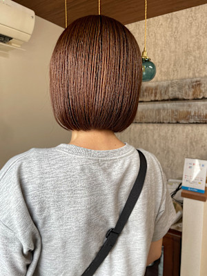 オレンジカッパーのナチュラルなキュートボブ