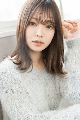 シースルーバング・お手軽かわいい外ハネ・小顔韓国風スタイル