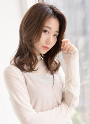 エギョモリ＆くびれ巻き　韓国風ヘア