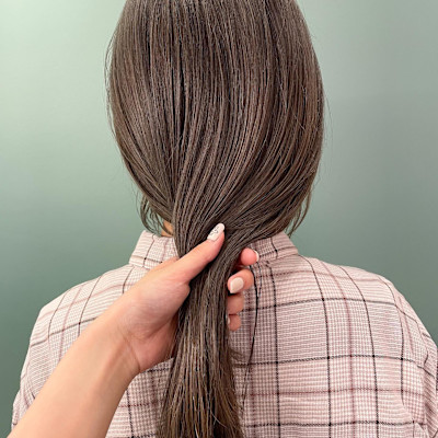 オリーブカラー