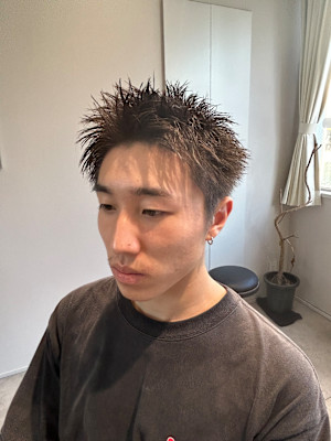 スパイキーショート