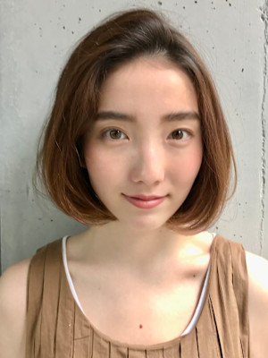 大人フラットボブ