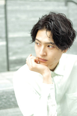 メンズヘアスタイル　メンズヘアカラーメンズパーマ