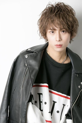 メンズヘアスタイル　メンズヘアカラーメンズパーマ