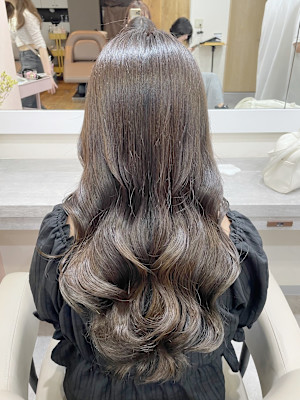 【韓国風パーマ】艶のあるカール