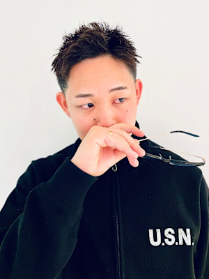 【サッパリ】メンズベリーショート×ツイストパーマ