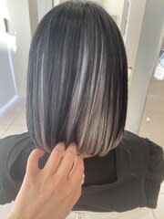 黒×シルバーアンブレラカラー