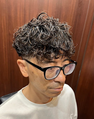 フェードパーマ