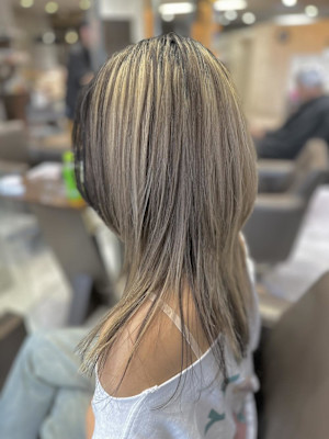 ハイトーンカラー