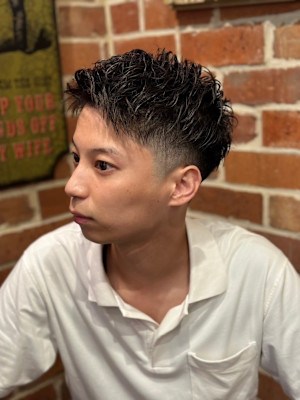 ヒロ銀座/理容室/床屋/メンズカット/パーマ/メンズ特化