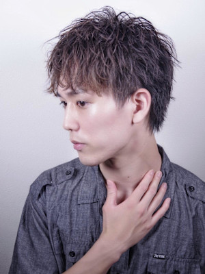 20代30代ツイストスパイラルパーマショートスパイキー