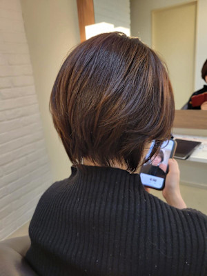 耳かけ丸みショートボブ　絶壁解消ショートボブ