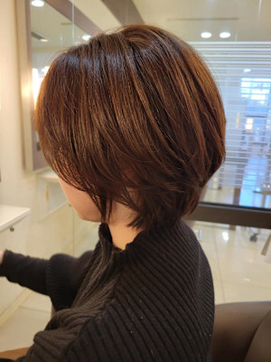 耳かけ丸みショートボブ　絶壁解消ショートボブ