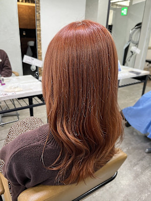 オレンジブラウンカラー／池袋／池袋東口店／池袋駅近