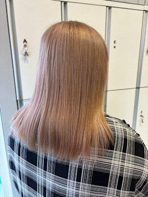 ダブルカラーベージュセミディしアーカラーくびレイヤー