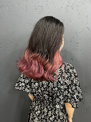 ピンクグラデーションカラー池袋韓国ヘア