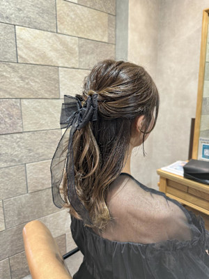 ハーフアップヘアセット