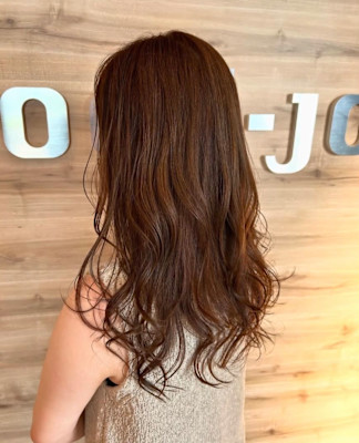 ベージュカラー