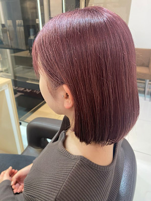 ピンクベージュブラウンハイトーンダブルカラーボブ