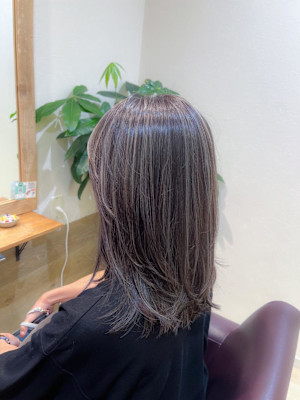 白髪ぼかし　脱白髪染め　【藤沢　藤沢駅】