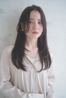 91くびレイヤーロングエモージュイメチェンフルバングカット