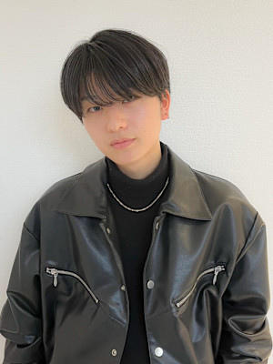 91メンズマッシュニュアンス毛流れモテる夏黒髪スーツ短髪