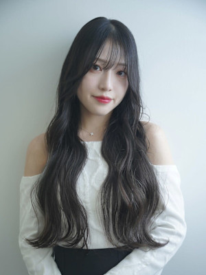 91小顔薄めバングシアーカラーエアリーカール秋レイヤーカット