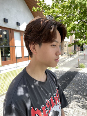 ブラウンカラー×ニュアンスセンターパート