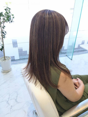 細めハイライトで白髪ぼかし