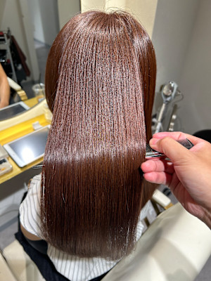 "髪質改善で叶える"抜け感オレンジカラー 『銀座/個室』