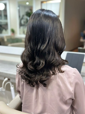 韓国風パーマ momona