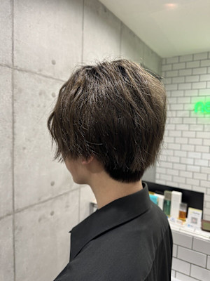 柔らかいミルクティーブラウン