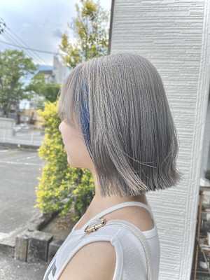 ホワイトアッシュ&ブルーインナー髪質改善