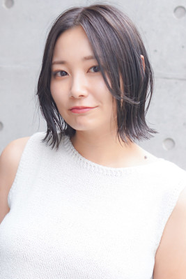 30代切りっぱなしボブ