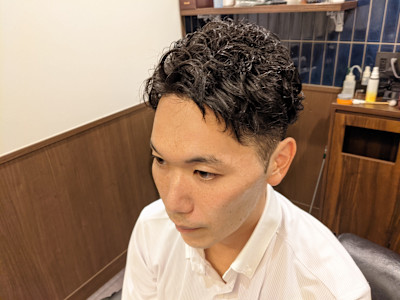 ヒートパーマ×ツーブロックスタイル