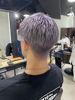 ウルフアッシュブラックカルマパーマベリーショート