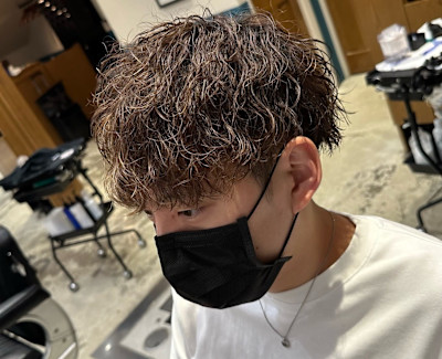 波巻スパイラルパーマ【SHIFT】