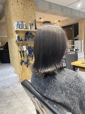 切りっぱなしボブ