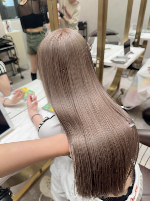 Lond Le’a 天神大名店×ロング