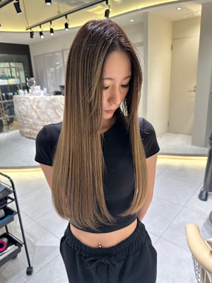 髪質改善サロンLond Melia 天神大名店×ロング