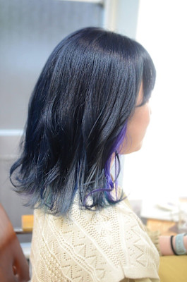 ダブルカラーでブルーヘア