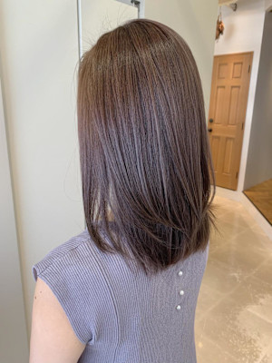 ミディアムラベンダーグレージュ