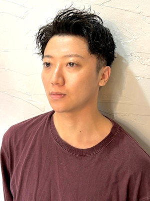 アップバング　ツイストスパイラルパーマ　ツーブロック