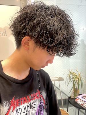 波巻きツイストスパイラルパーマ/keshiki 大名　