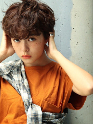 カーリーパーマショート/keshiki大名