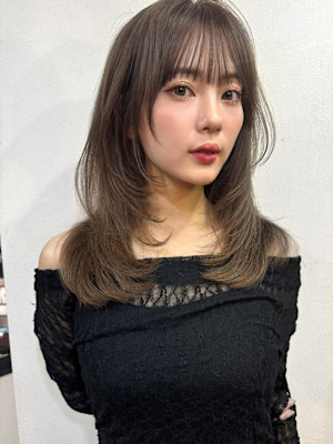 レイヤーカットレイヤーロングワンカールベージュ