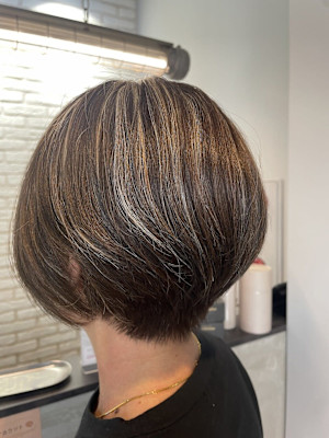 ハイライトグレージュブラウン