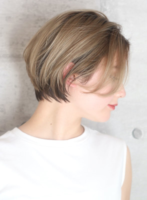 40代50代小顔前髪イメチェンアンブレラカラーショート